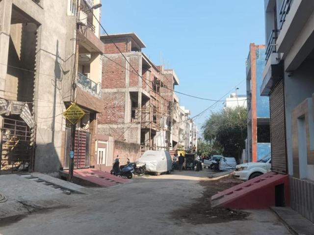 Residential Plot in Gomti Nagar Extension for resale Lucknow. The reference number is 20536488