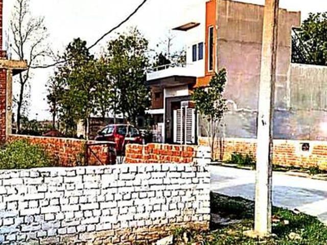 Residential Plot in Gomti Nagar Extension for resale Lucknow. The reference number is 20823127