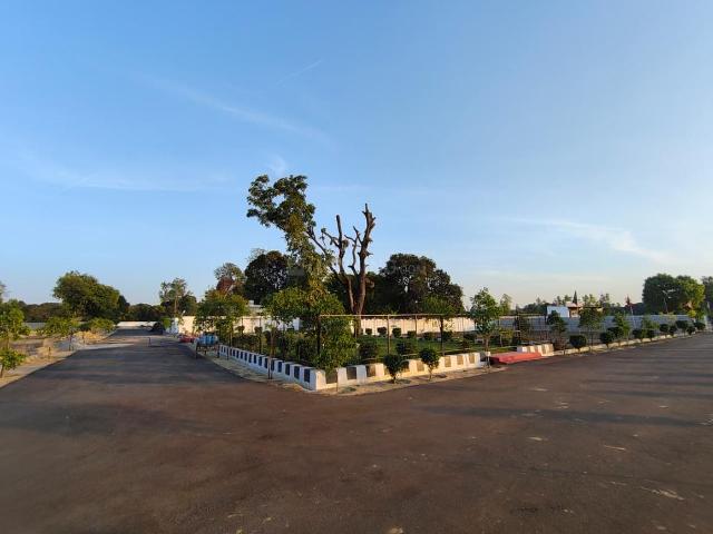 Residential Plot in Gomti Nagar for resale Lucknow. The reference number is 20111829