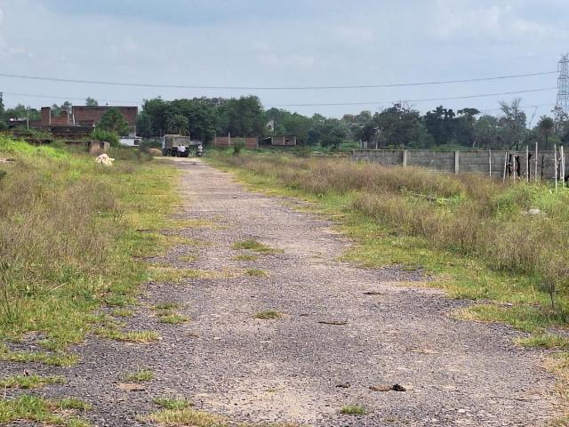 Residential Plot in Gomti Nagar for resale Lucknow. The reference number is 21280339
