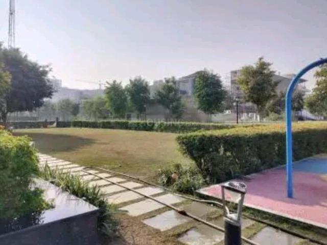 Residential Plot in Gomti Nagar for resale Lucknow. The reference number is 21366773