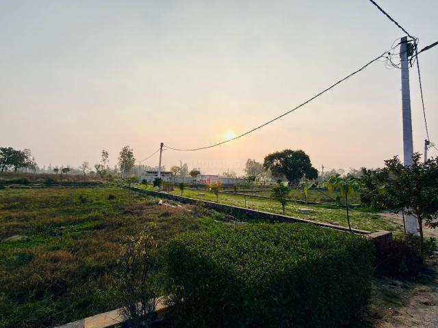 Residential Plot in Gosainganj for resale Lucknow. The reference number is 19841439