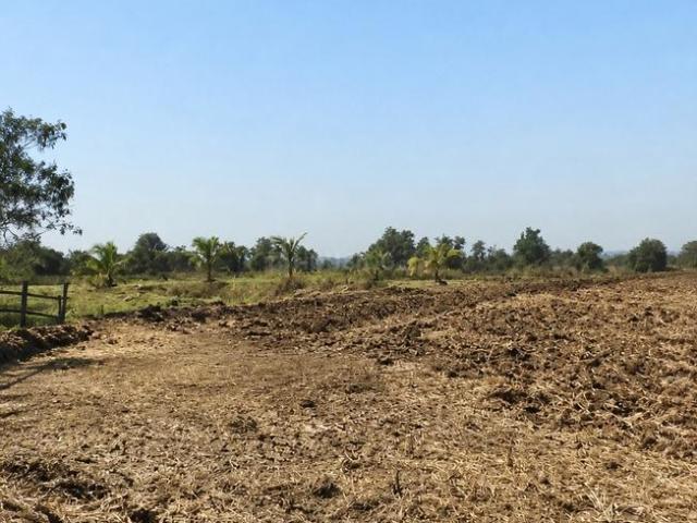 Residential Plot in Govathane for resale Navi Mumbai. The reference number is 21063049
