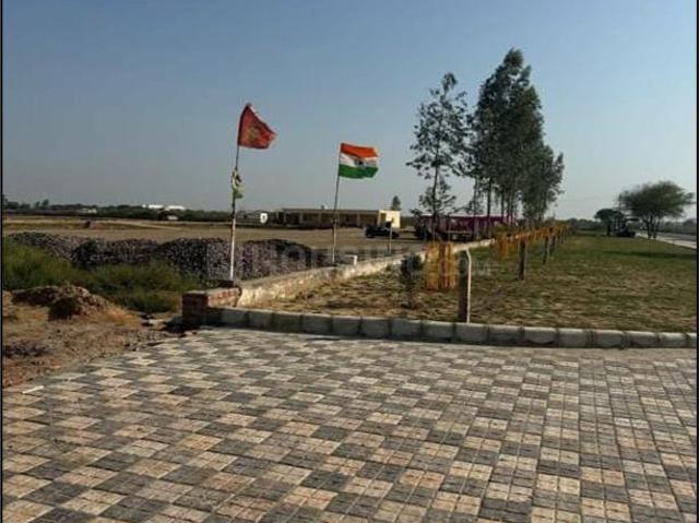 Residential Plot in Govardhan for resale Mathura. The reference number is 18131621