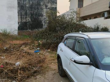 Residential Plot in Govindpuram for resale Ghaziabad. The reference number is 19417221