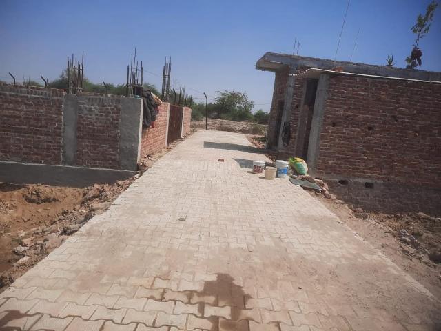 Residential Plot in Govindpuri for resale New Delhi. The reference number is 20795795