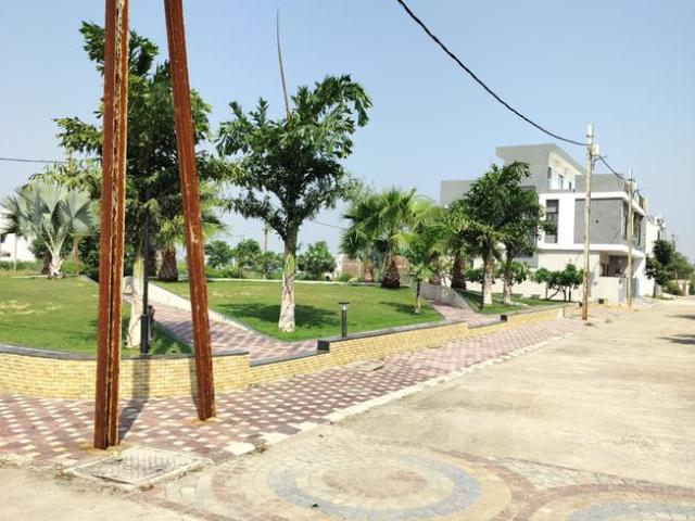 Residential Plot in Greater Brajeshwari for resale Indore. The reference number is 17082292