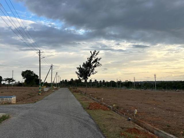 Residential Plot in Halalu for resale Mysore. The reference number is 21188552