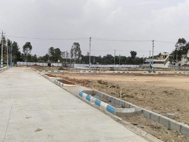 Residential Plot in Haragadde for resale Bengaluru. The reference number is 20737679
