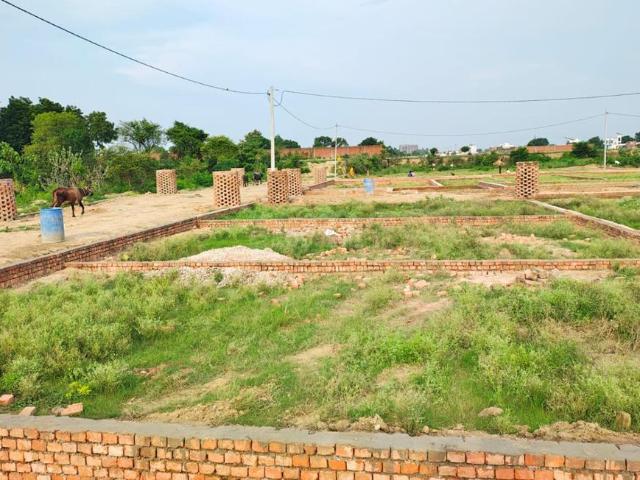 Residential Plot in Harhua for resale Varanasi. The reference number is 20814312