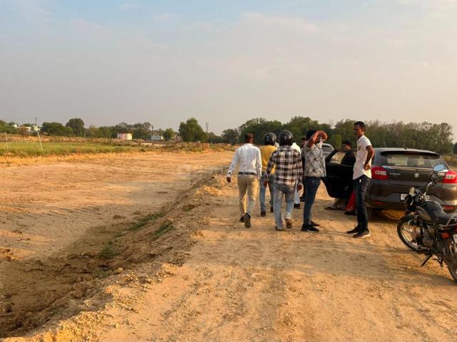 Residential Plot in Harhua for resale Varanasi. The reference number is 20812727