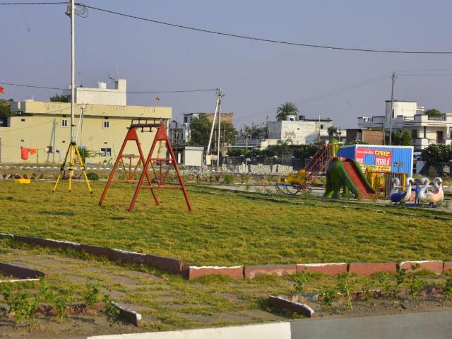 Residential Plot in Hatod for resale Indore. The reference number is 16826991