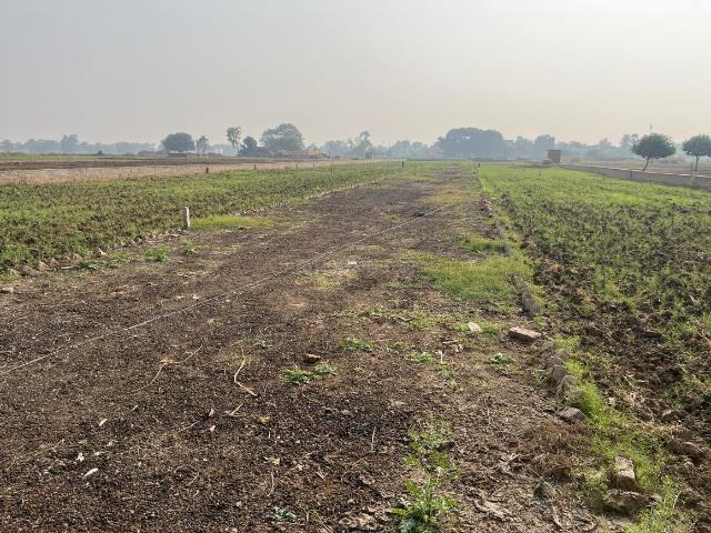 Residential Plot in Hathia Kandh for resale Patna. The reference number is 18985361