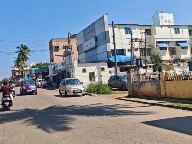 Residential Plot in Hebbal 1st Stage for resale Mysore. The reference number is 21212824