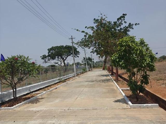 Residential Plot in Hejjala for resale Bengaluru. The reference number is 20605772