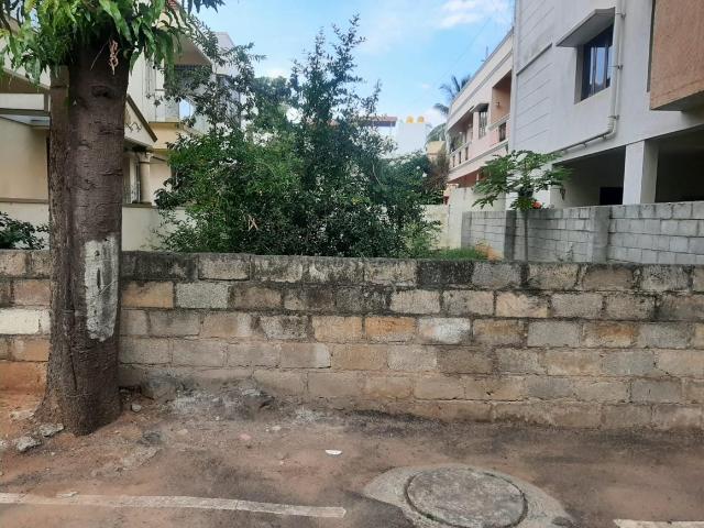 Residential Plot in Hennur for resale Bengaluru. The reference number is 21073529