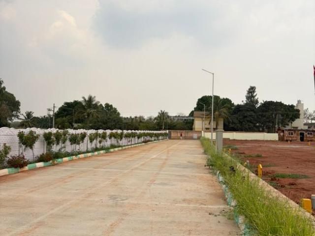 Residential Plot in Hesaraghatta for resale Bengaluru. The reference number is 20446139