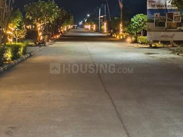 Residential Plot in Hirapur Colony for resale Raipur. The reference number is 20122519