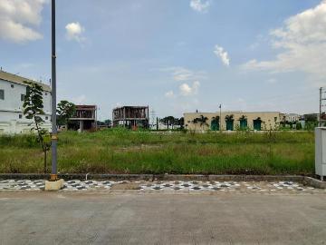 Residential Plot in Hoshangabad Road for resale Bhopal. The reference number is 18463269