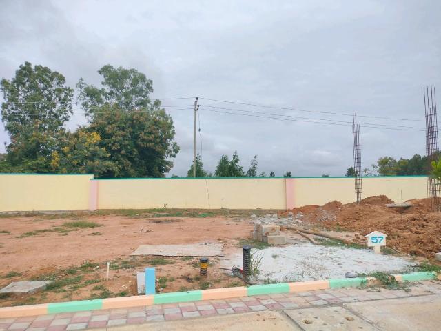 Residential Plot in Hoskote for resale Bengaluru. The reference number is 20461024
