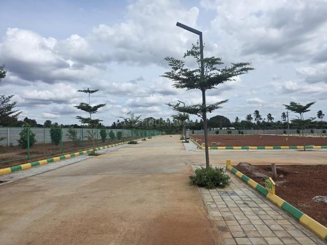 Residential Plot in Hoskote for resale Bengaluru. The reference number is 21069832