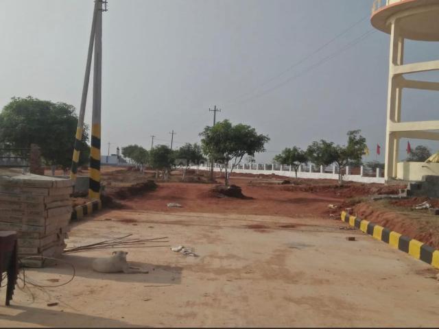 Residential Plot in Ibrahimpatnam for resale Hyderabad. The reference number is 11072111