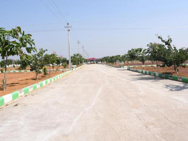 Residential Plot in Ibrahimpatnam for resale Hyderabad. The reference number is 20450754