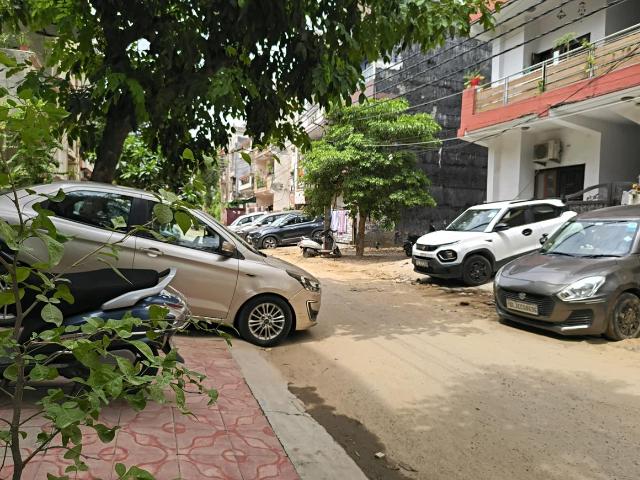 Residential Plot in Indirapuram for resale Ghaziabad. The reference number is 20688930