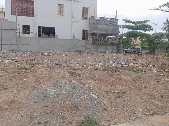 Residential Plot in Injambakkam for resale Chennai. The reference number is 20754942