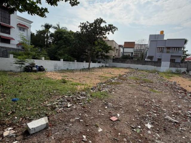 Residential Plot in Injambakkam for resale Chennai. The reference number is 21160687