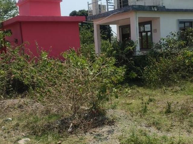 Residential Plot in ISBT Dehradun for resale Dehradun. The reference number is 20342470