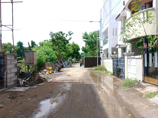 Residential Plot in J Nagar for resale Chennai. The reference number is 15368404