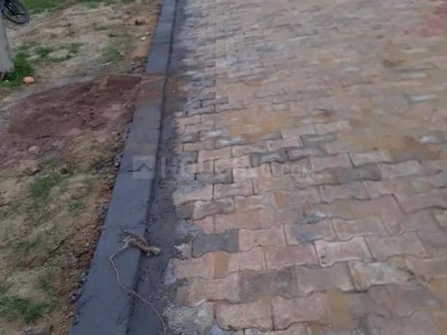 Residential Plot in Jait for resale Vrindavan. The reference number is 17408046