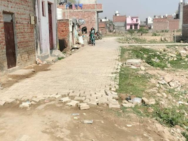 Residential Plot in Jaitpur for resale New Delhi. The reference number is 19915049