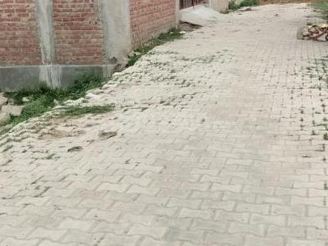 Residential Plot in Jaitpur for resale New Delhi. The reference number is 19995627