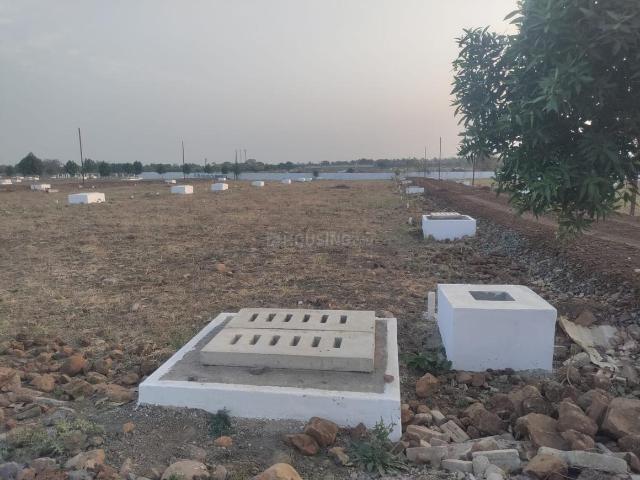 Residential Plot in Jamtha for resale Nagpur. The reference number is 18897841
