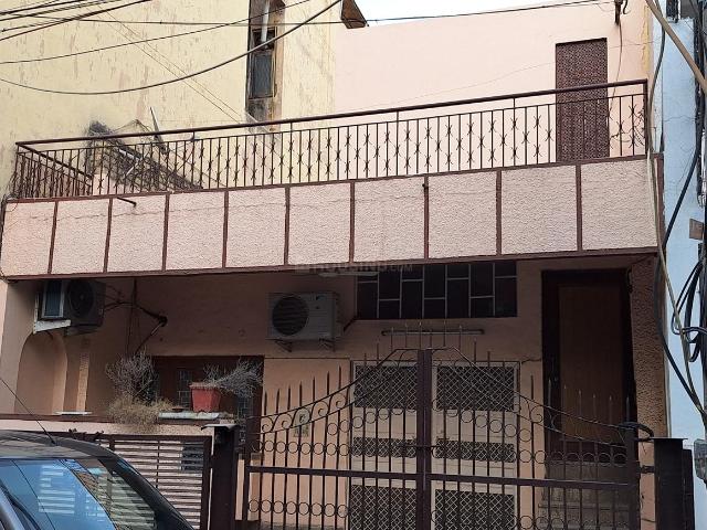 Residential Plot in Janakpuri for resale New Delhi. The reference number is 13871785