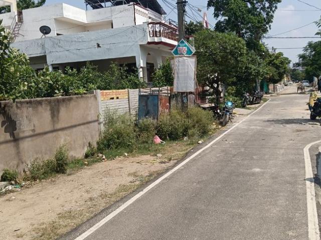 Residential Plot in Jankipuram Vistar for resale Lucknow. The reference number is 20357196