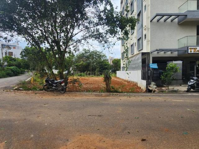 Residential Plot in Jayanagar for resale Bengaluru. The reference number is 20918906