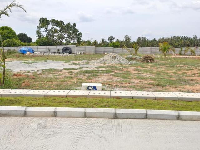 Residential Plot in Jayapura for resale Mysore. The reference number is 14308944