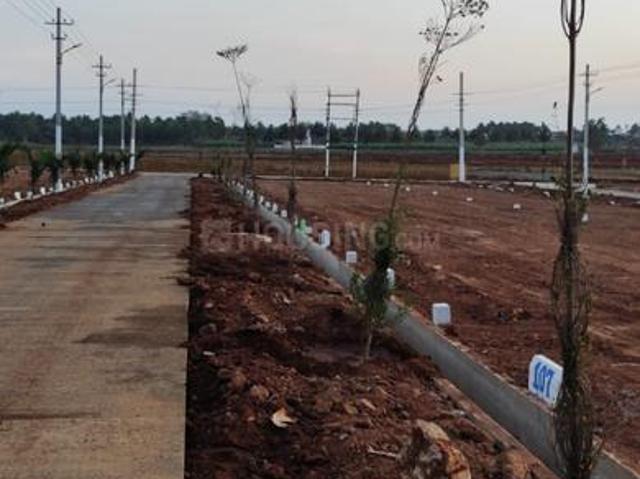 Residential Plot in Jayapura for resale Mysore. The reference number is 15015387