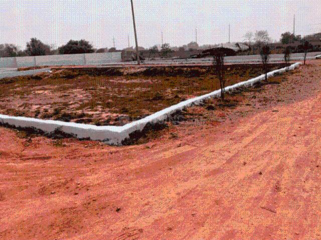 Residential Plot in Shahpur Kala for resale Greater Noida. The reference number is 21301780