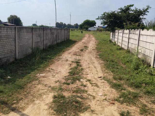 Residential Plot in Jhalwa for resale Allahabad. The reference number is 21307357
