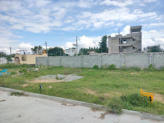 Residential Plot in Koppa Gate for resale Bengaluru. The reference number is 20969745