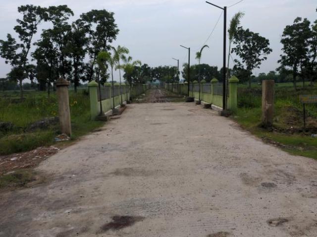 Residential Plot in Joka for resale Kolkata. The reference number is 20642309
