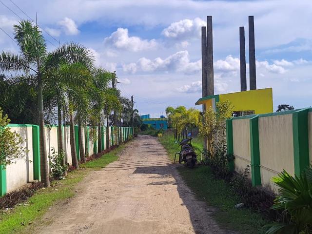 Residential Plot in Joka for resale Kolkata. The reference number is 20817160