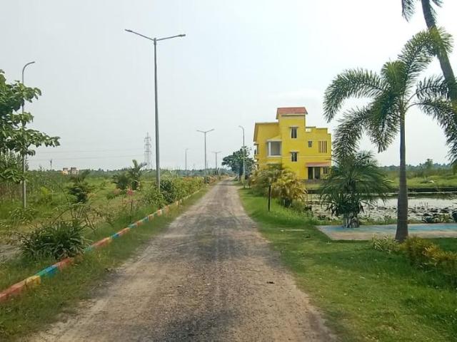 Residential Plot in Joka for resale Kolkata. The reference number is 20992228