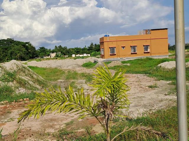 Residential Plot in Joka for resale Kolkata. The reference number is 21077814