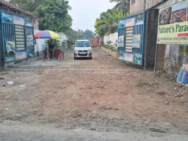 Residential Plot in Joka for resale Kolkata. The reference number is 21078560