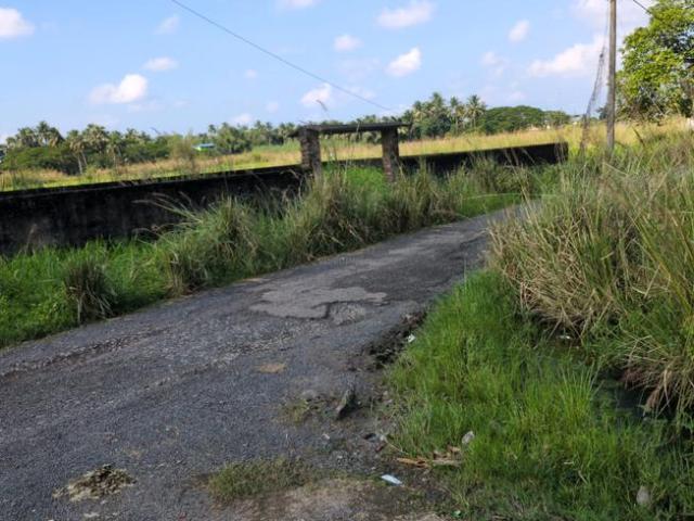 Residential Plot in Joka for resale Kolkata. The reference number is 21118783